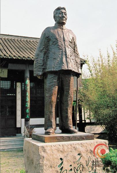 中国雕塑家吴为山联合国总部办展览 潘基文赞叹