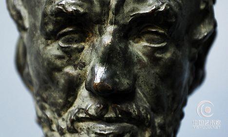 据上周四罗丹雕像在哥本哈根艺术博物馆遭窃