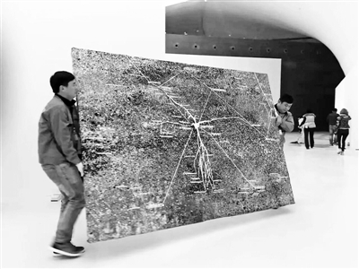 央美美术馆首次遭遇艺术家“要求取消展览”!“艺术家安塞尔姆·基弗（Anselm Kiefer）要求取消本次‘基弗在中国’个展”