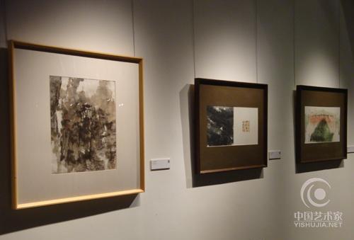 “高泉强现代水墨艺术——闯入斑斓”展8月25日于宁波美术馆开幕