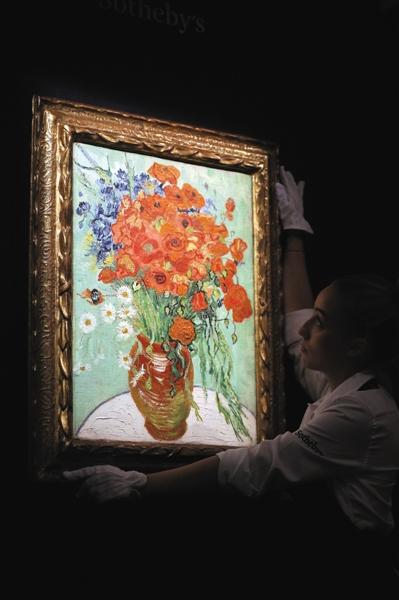 梵高《雏菊与罂粟花》拍出3.77亿元 买家为王中军