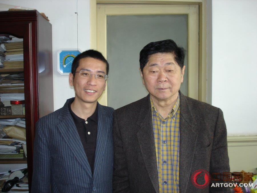 中国文化部刘忠德部长与中国艺术家网韩英先生合影