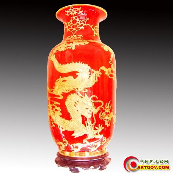 中国红陈设瓷器